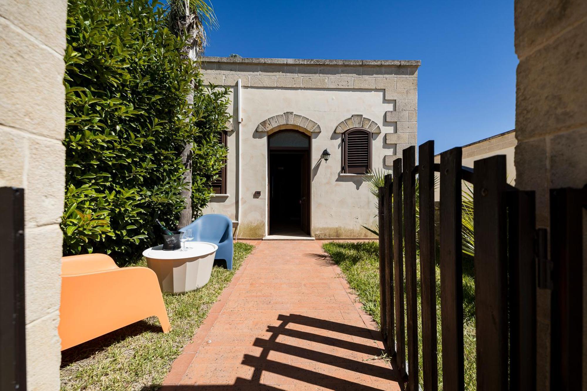 La Restuccia - Masseria Urban Lequile Luaran gambar
